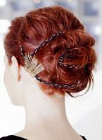  modne fryzury na wesele,  galeria  ze zdjęciami fryzur damskich w katalogu z numerem porządkowym  33